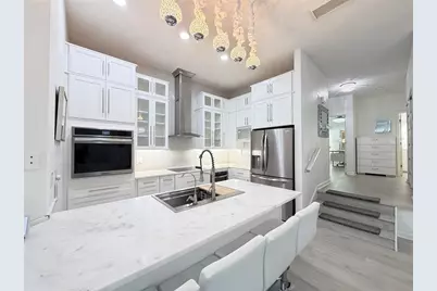 724 Coral Reef Drive, Tampa, FL 33602 - Photo 5