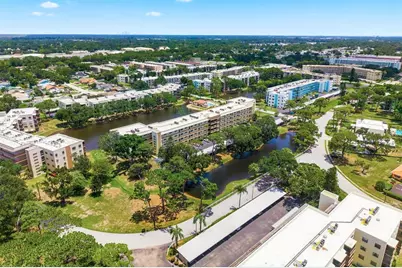 6070 80th Street N #109, Saint Petersburg, FL 33709 - Photo 43
