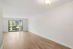 6070 80th St N, Saint Petersburg, FL 33709 - Photo 13