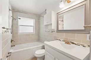 1431 57th St S, Gulfport, FL 33707 - Photo 19