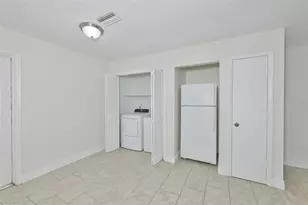 15616 Avalon Ave, Clearwater, FL 33760 - Photo 9