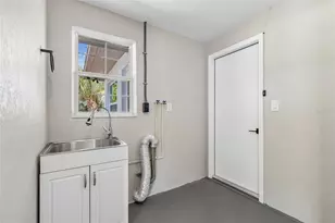2171 Pocahontas Dr, Largo, FL 33774 - Photo 15