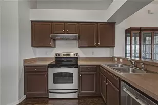 7552 Jeno St, Zephyrhills, FL 33540 - Photo 17