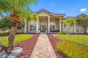 9801 Compass Point Way, Tampa, FL 33615 - Photo 13