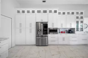9801 Compass Point Way, Tampa, FL 33615 - Photo 27