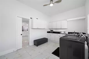 9801 Compass Point Way, Tampa, FL 33615 - Photo 63