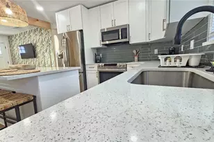 3011 W Spruce St, Tampa, FL 33607 - Photo 7