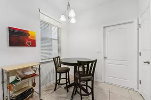 2129 Lennox Dale Ln, Brandon, FL 33510 - Photo 9