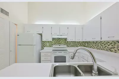 3301 Crystal Court E #O, Palm Harbor, FL 34685 - Photo 13