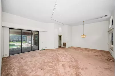107 Woodcreek Drive S, Safety Harbor, FL 34695 - Photo 5