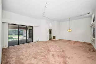 107 Woodcreek Dr S, Safety Harbor, FL 34695 - Photo 5
