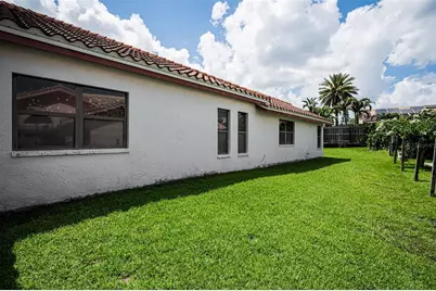 107 Woodcreek Drive S, Safety Harbor, FL 34695 - Photo 31