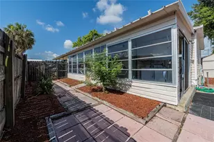 36749 Jodi Ave, Zephyrhills, FL 33542 - Photo 3