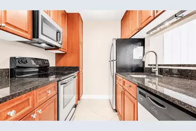 11901 4th Street N #3105, Saint Petersburg, FL 33716 - Photo 9