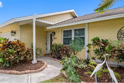 13440 Rustic Pines Boulevard S, Seminole, FL 33776 - Photo 5