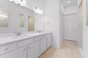 34754 Lowery Trl, Zephyrhills, FL 33541 - Photo 7