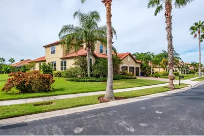 165 Mobbly Bay Drive, Oldsmar, FL 34677 - Photo 5