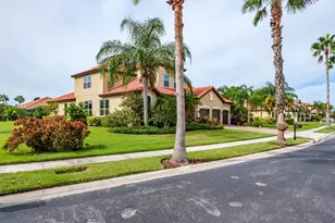 165 Mobbly Bay Dr, Oldsmar, FL 34677 - Photo 5