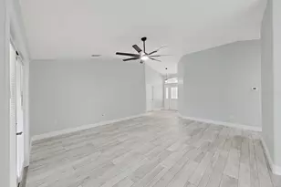 1025 Lake Avoca Pl, Tarpon Springs, FL 34689 - Photo 25