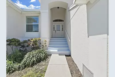 1025 Lake Avoca Place, Tarpon Springs, FL 34689 - Photo 9