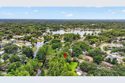 910 Hillside Drive, Lutz, FL 33549 - Photo 5