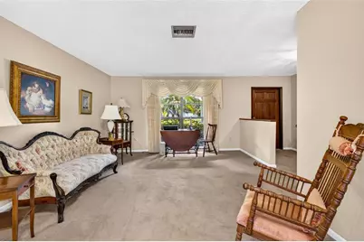 910 Hillside Drive, Lutz, FL 33549 - Photo 7