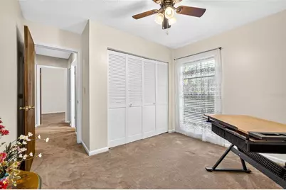 910 Hillside Drive, Lutz, FL 33549 - Photo 17
