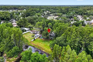 910 Hillside Dr, Lutz, FL 33549 - Photo 37