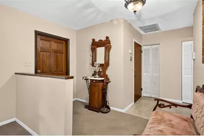 910 Hillside Drive, Lutz, FL 33549 - Photo 5