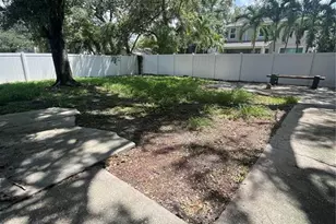 6910 S Trask St, Tampa, FL 33616 - Photo 17