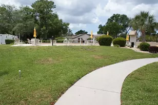 7445 Crestwood Dr, Weeki Wachee, FL 34613 - Photo 37