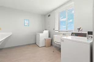 7100 Sunshine Skyway Ln S, Saint Petersburg, FL 33711 - Photo 39