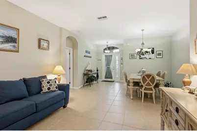 4882 W Breeze Circle, Palm Harbor, FL 34683 - Photo 9