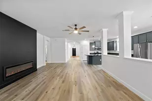 15814 Starling Water Dr, Lithia, FL 33547 - Photo 13