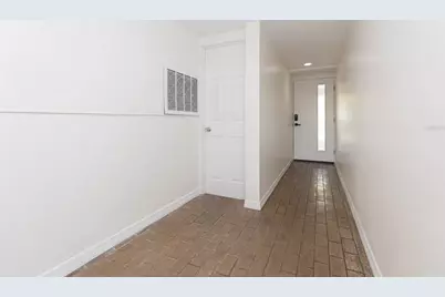 1511 S Bay Villa Place, Tampa, FL 33629 - Photo 11