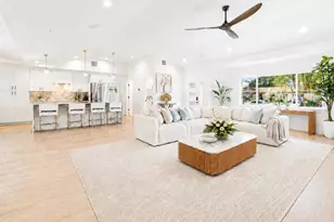 906 Samy Dr, Tampa, FL 33613 - Photo 17