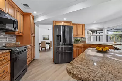 12114 Rhonda Terrace, Seminole, FL 33772 - Photo 15