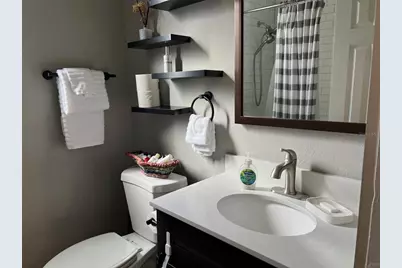 1137 Highland Street S, Saint Petersburg, FL 33701 - Photo 43