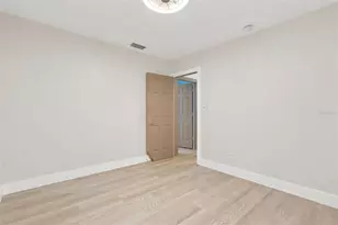 6691 56th Ave N, Saint Petersburg, FL 33709 - Photo 23