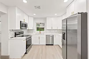 6691 56th Ave N, Saint Petersburg, FL 33709 - Photo 5