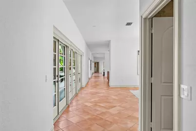 4803 W Woodmere Road, Tampa, FL 33609 - Photo 11