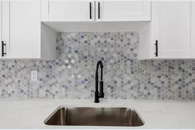 14906 N Bayshore Drive, Madeira Beach, FL 33708 - Photo 11