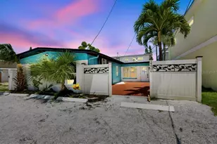 14906 N Bayshore Dr, Madeira Beach, FL 33708 - Photo 1