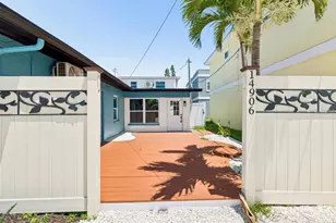 14906 N Bayshore Dr, Madeira Beach, FL 33708 - Photo 3
