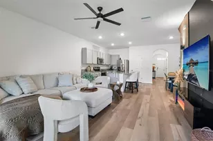 2918 Flowering Moss Run, Wesley Chapel, FL 33543 - Photo 7