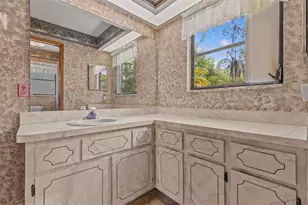 505 Village Oak Dr, Tarpon Springs, FL 34689 - Photo 31