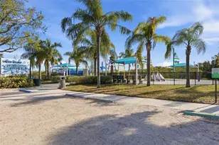 505 Village Oak Dr, Tarpon Springs, FL 34689 - Photo 49