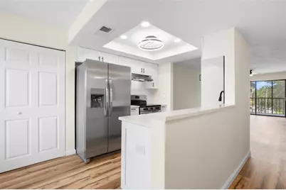 5817 Park Street N #302, Saint Petersburg, FL 33709 - Photo 7