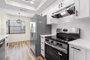 5817 Park St N, Saint Petersburg, FL 33709 - Photo 7