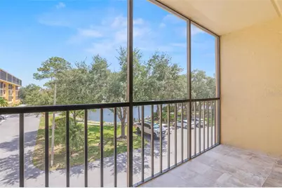 5817 Park Street N #302, Saint Petersburg, FL 33709 - Photo 5